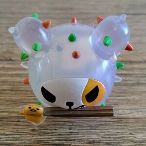 🦋 TOKIDOKI X GUDETAMA FIGURE 🦋